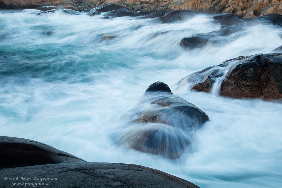 ramsvik_hav_klippor_storm_pangfoto_se_q2a0352